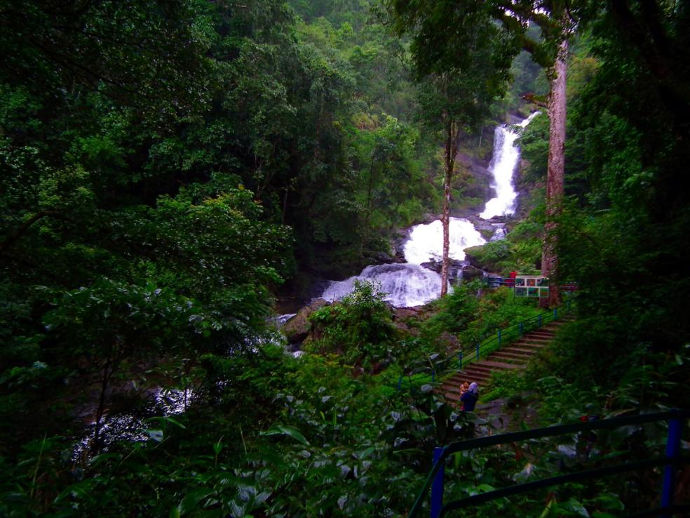 Iruppu Falls, Coorg