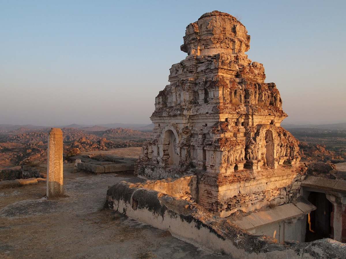 Matanga Hill Hampi, Hampi