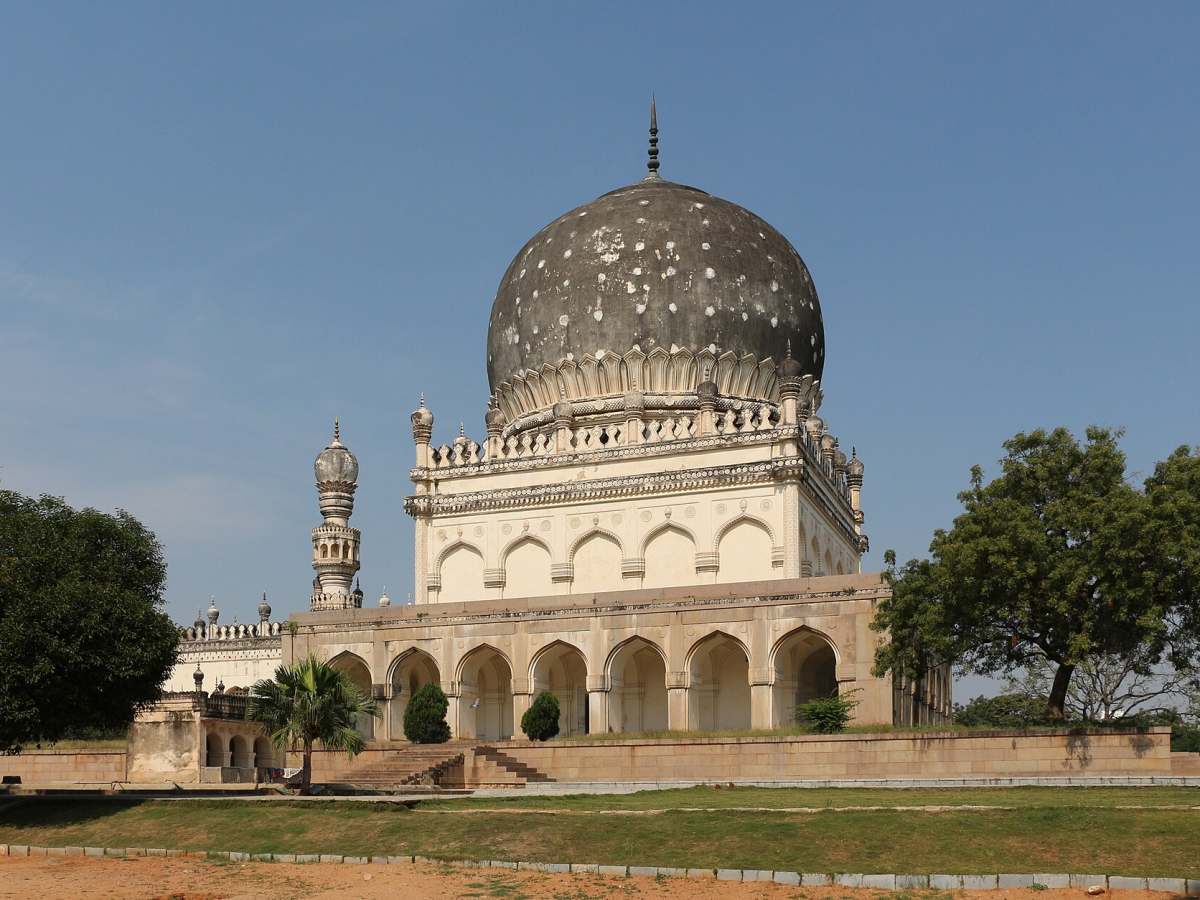 Qutb Shahi Tombs, Hyderabad