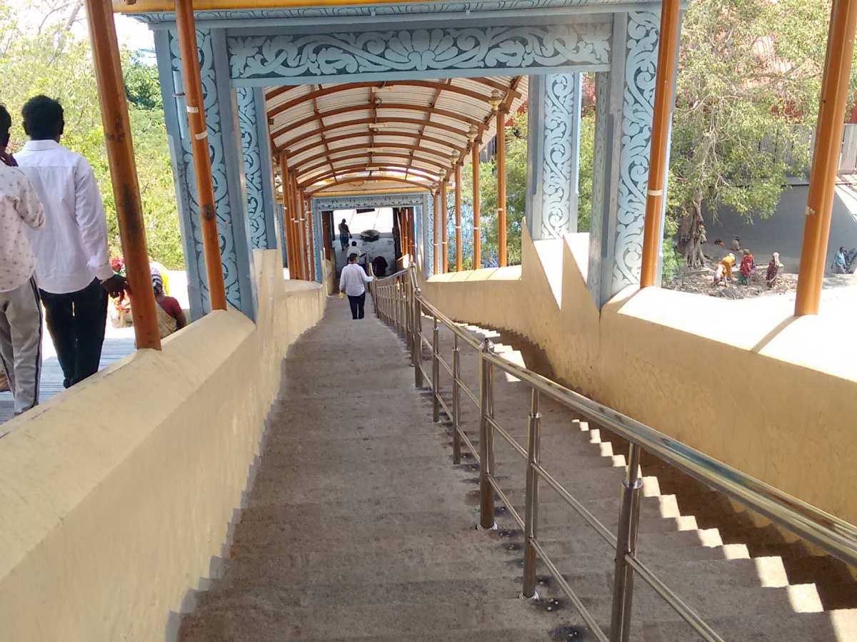 Ratnagiri Murugan Temple Vellore, Vellore